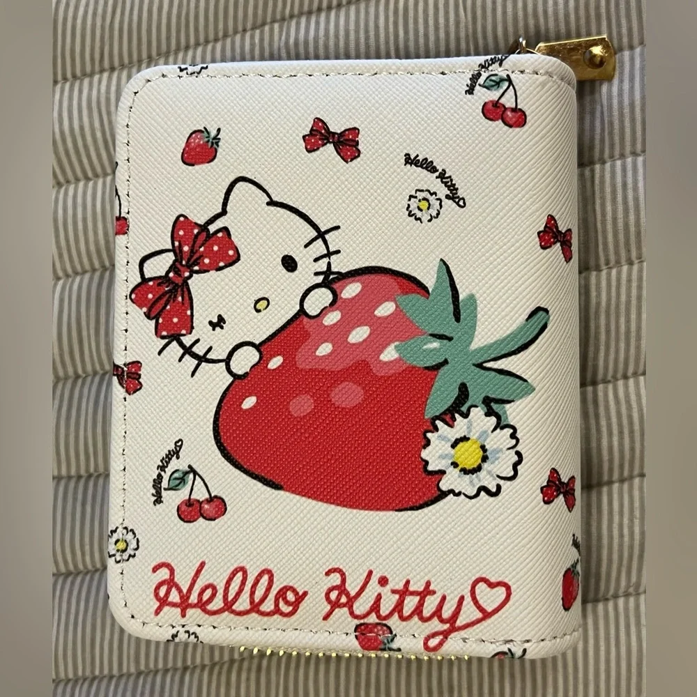 Hello Kitty Strawberry & Cherry White Zipper Wallet